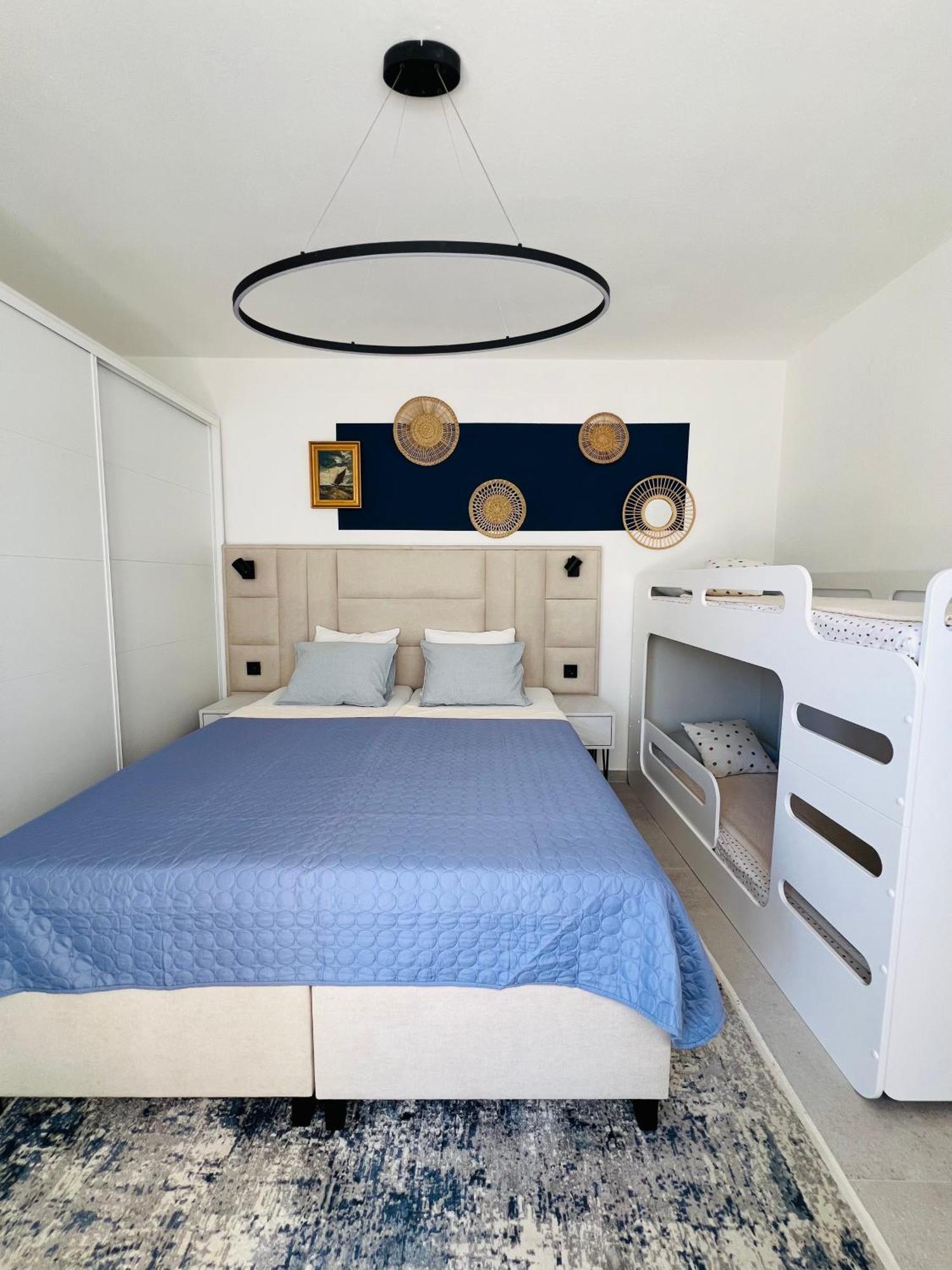 Apartments Zora Trogir Bagian luar foto